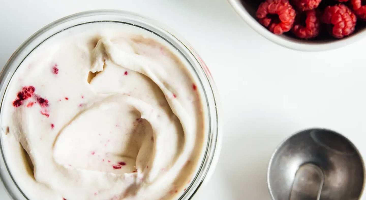 Yummly ice cream recipe with raspberries