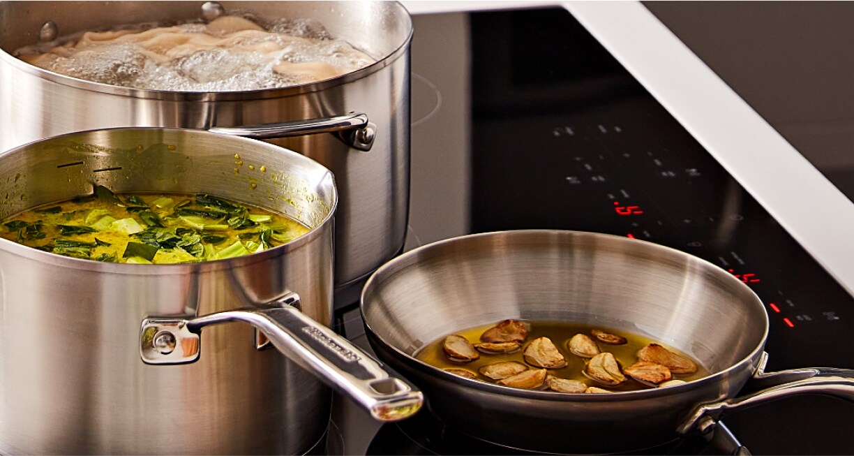 Le fond d'une casserole.