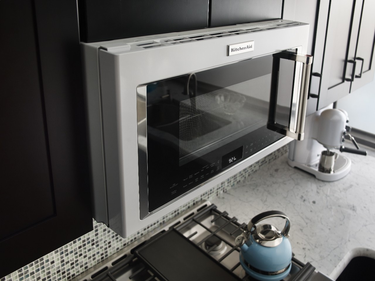 Browse microwave-hood combination ovens from KitchenAid.