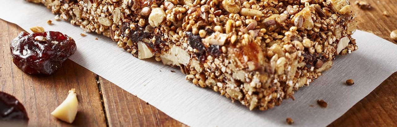 Puffed Quinoa Granola Bars 