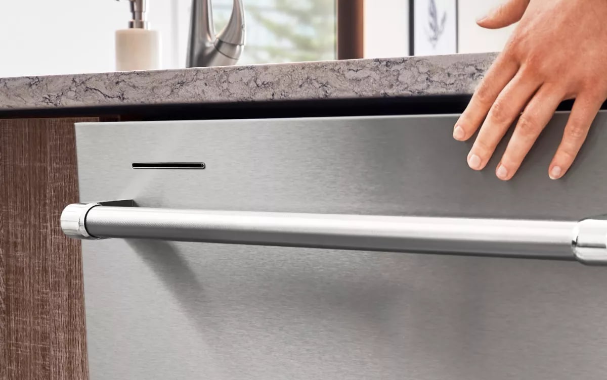 Tips for Cleaning Stainless Steel Appliances Naturally: Easy & Effective Methods