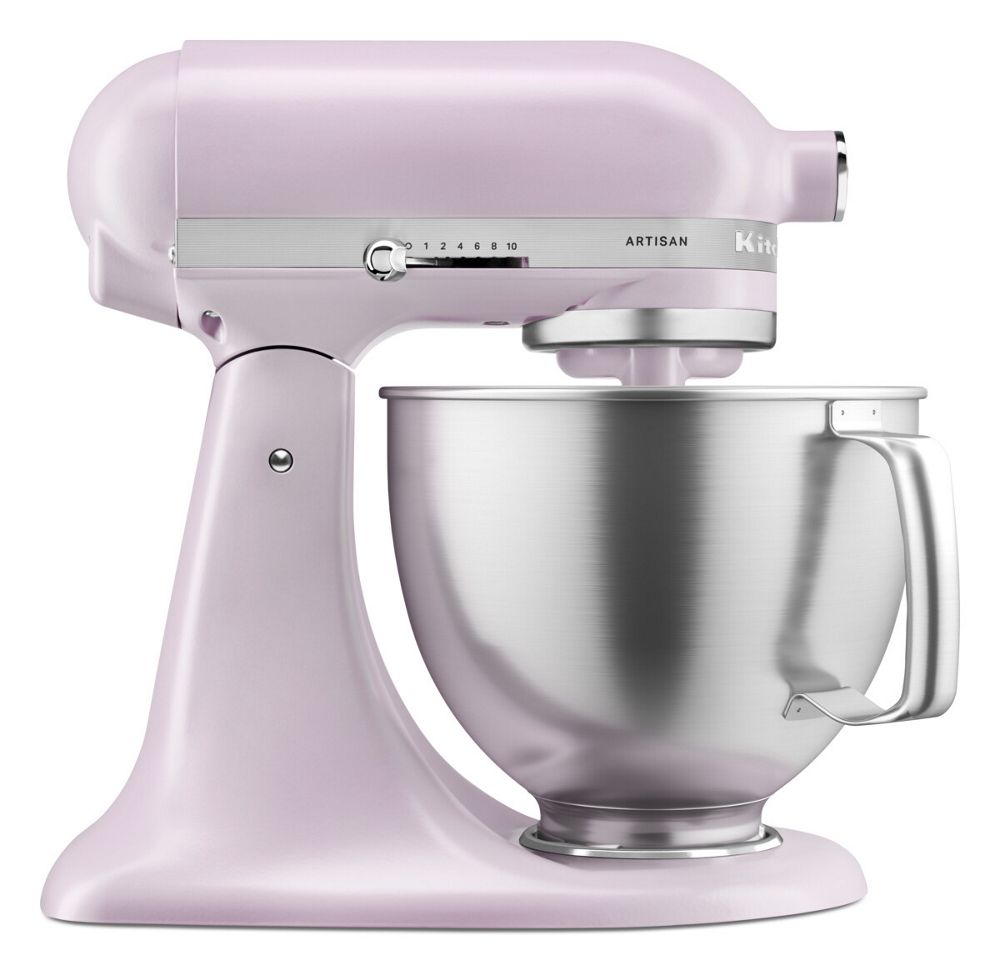Batteur sur socle KitchenAid® de 5 pintes avec bol en acier inoxydable brossé.