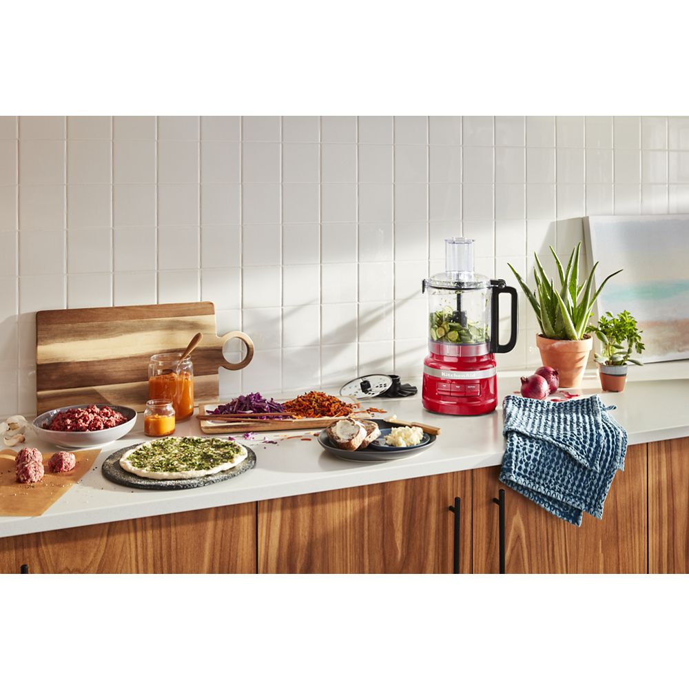 9 Cup Food Processor - Empire Red | KitchenAid CA