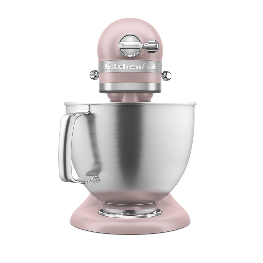 Batteur sur socle KitchenAid® de 5 pintes avec bol en acier inoxydable brossé.