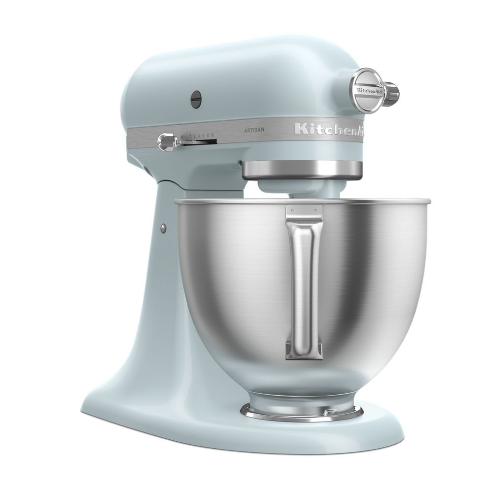 Batteur sur socle KitchenAid® de 5 pintes avec bol en acier inoxydable brossé.