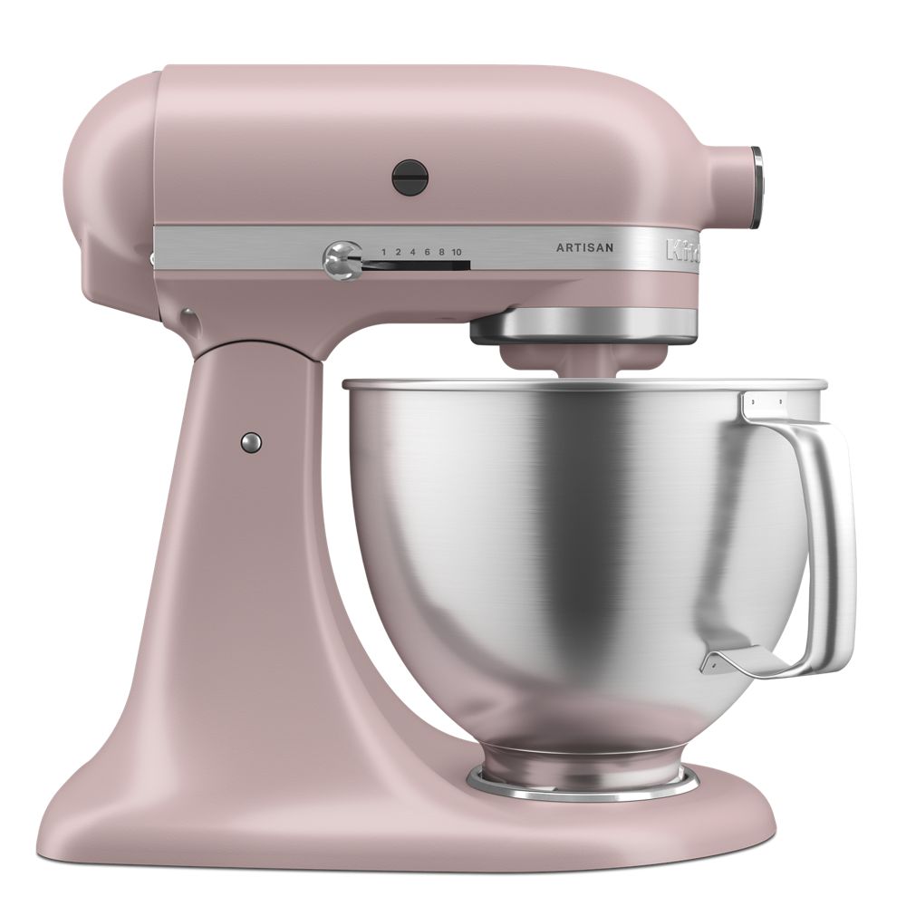 Batteur sur socle KitchenAid® de 5 pintes avec bol en acier inoxydable brossé.