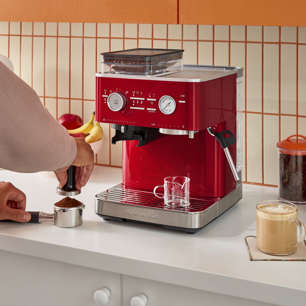Couleur exclusivement à KitchenAid.ca - Machine à espresso semi-automatique avec moulin à meule