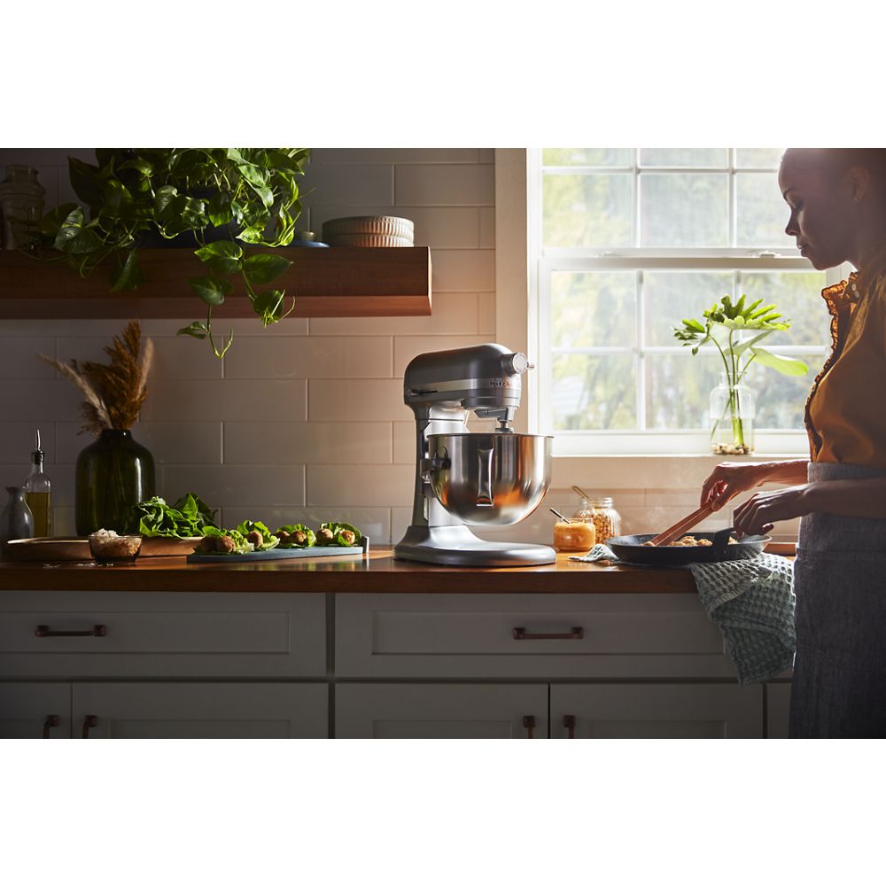 Batteur sur socle à bol relevable - 6 pintes KitchenAid®