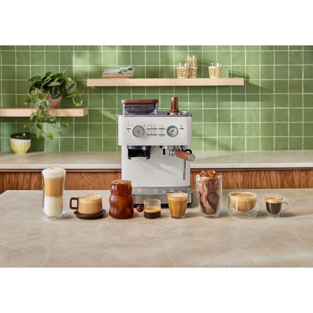 Trousse d'accessoires pour machine à espresso en bois de noyer KitchenAid®