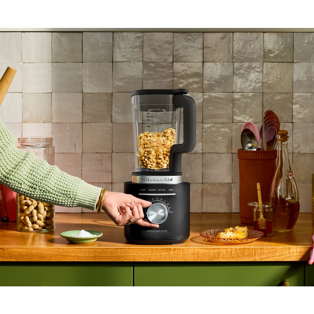 Mélangeur Pure Puissance KitchenAid® avec pichet en verre de 60 oz